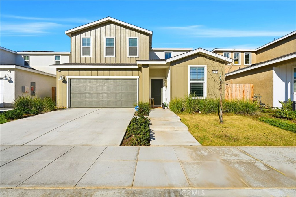 4225 Hampton, Clovis, CA 93619