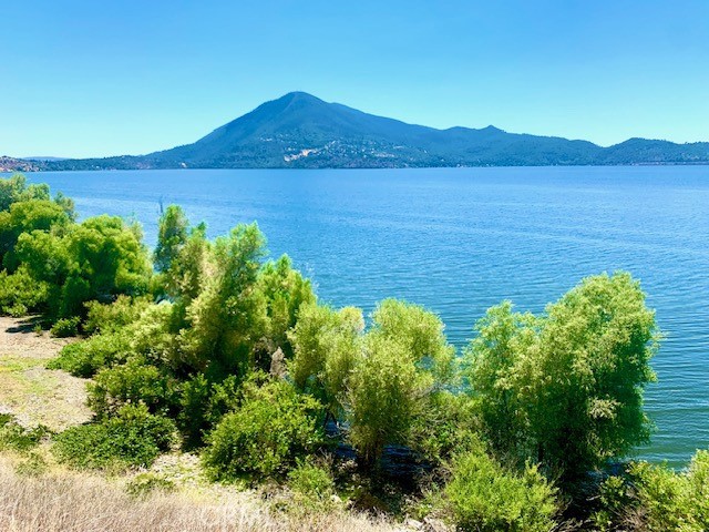 7271 E Highway 20, Lucerne, CA 95458