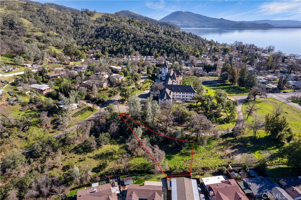 6590 Hotel Rd, Lucerne, CA 95458