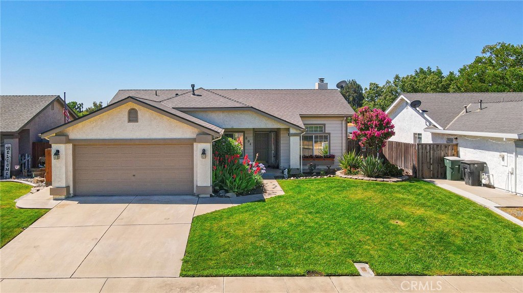 604 Los Altos Dr, Atwater, CA 95301