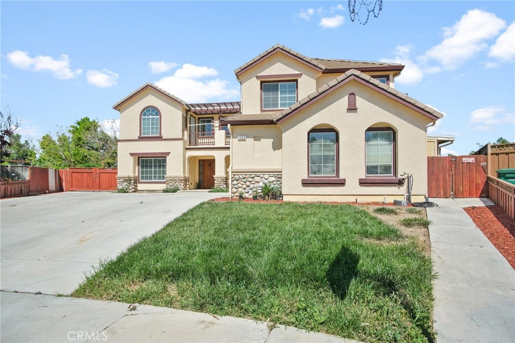2690 Merganser Ct, Los Banos, CA 93635
