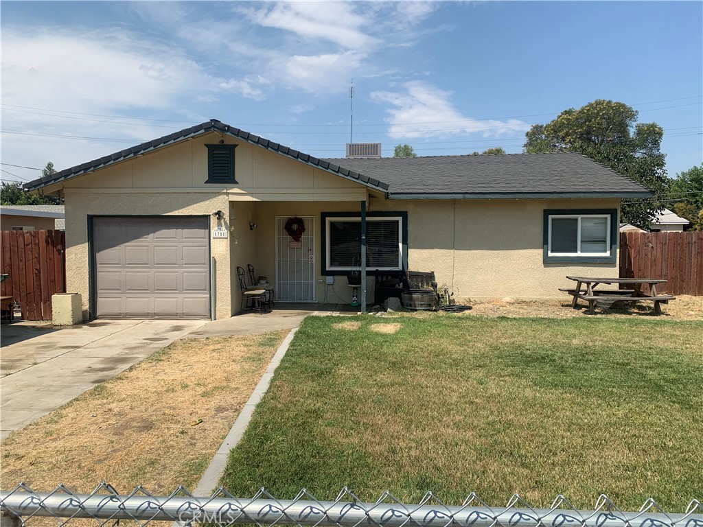 1751 Rose Ave, Merced, CA 95341