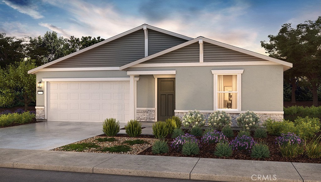 629 MARSHALL Ln #123 B2, Merced, CA 95348