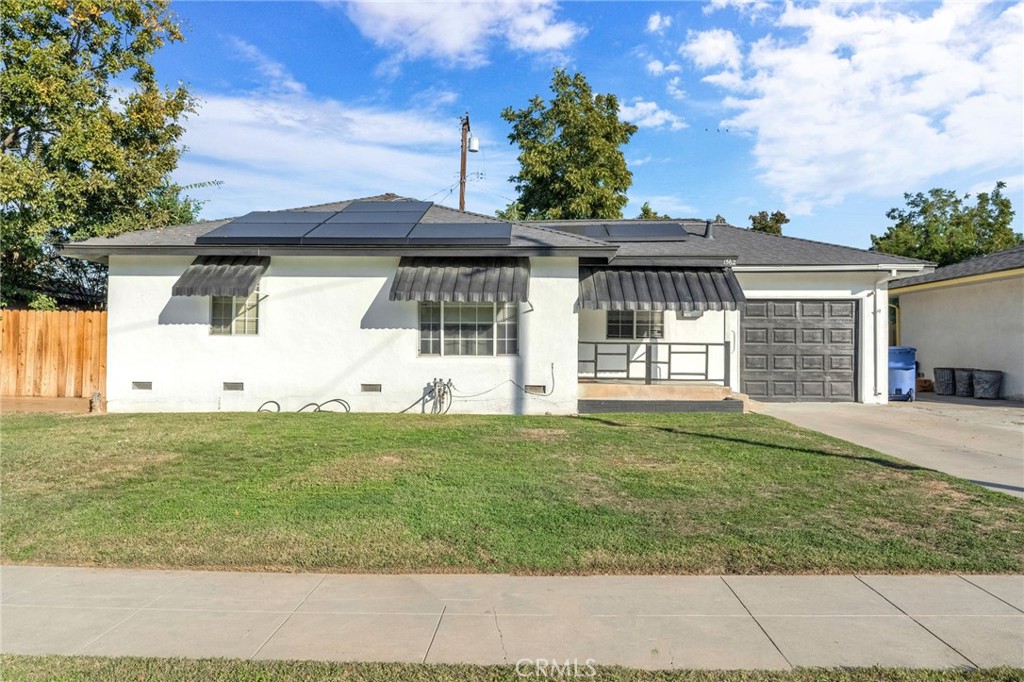 1562 N Fay, Fresno, CA 93728