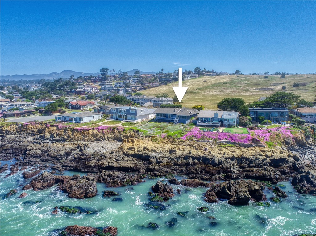 4865 Windsor Blvd, Cambria, CA 93428