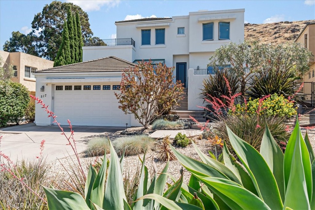 517 Bluerock Dr, San Luis Obispo, CA 93401