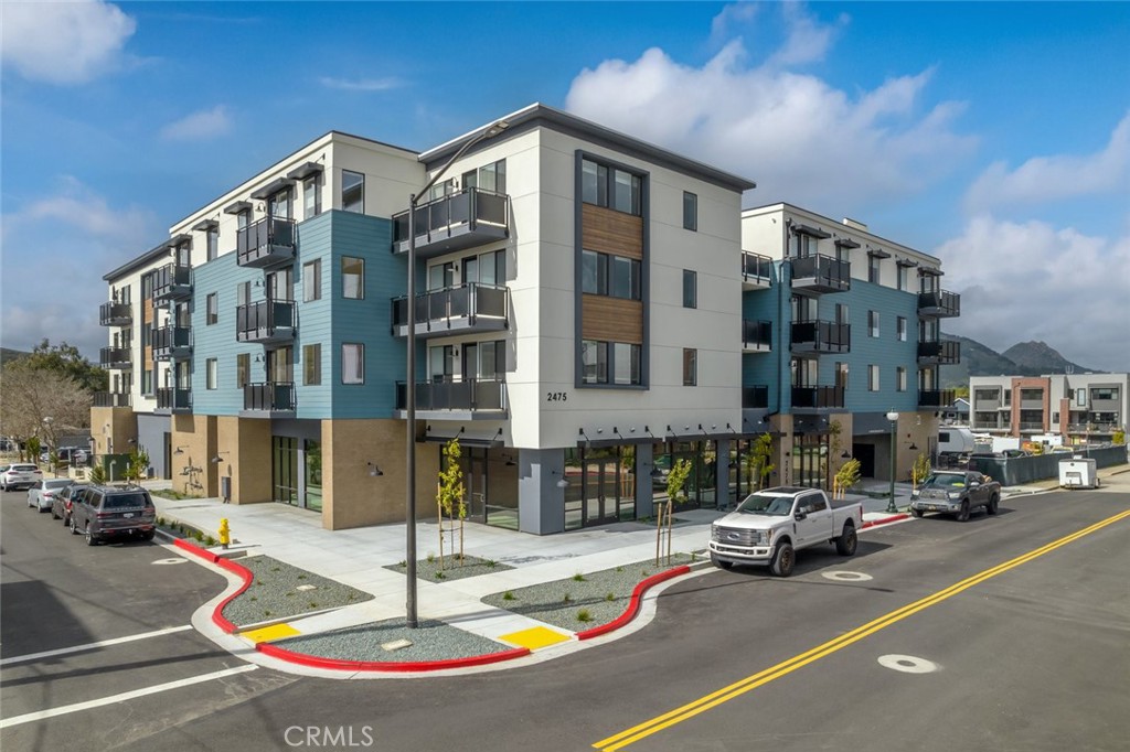 2475 Victoria Ave #206, San Luis Obispo, CA 93401