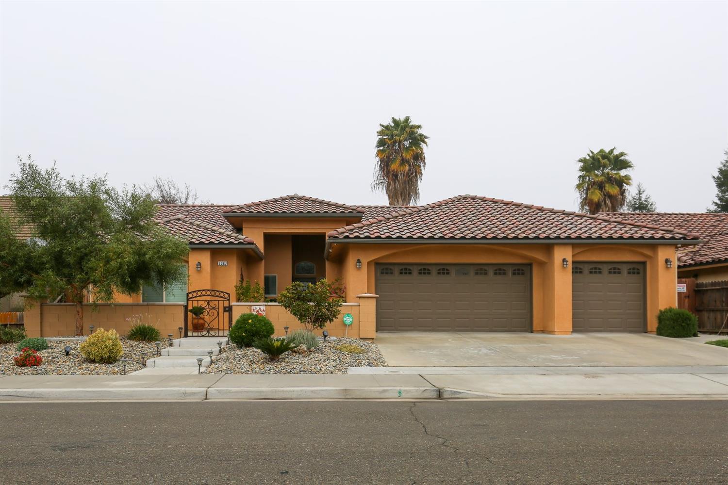 3367 Summer, Madera, CA 93637