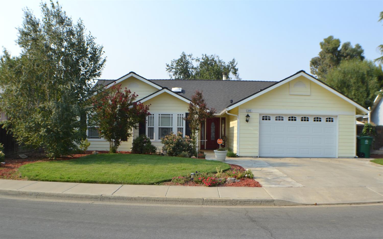 London Properties Coalinga Real Estate 345 Walnut Ave