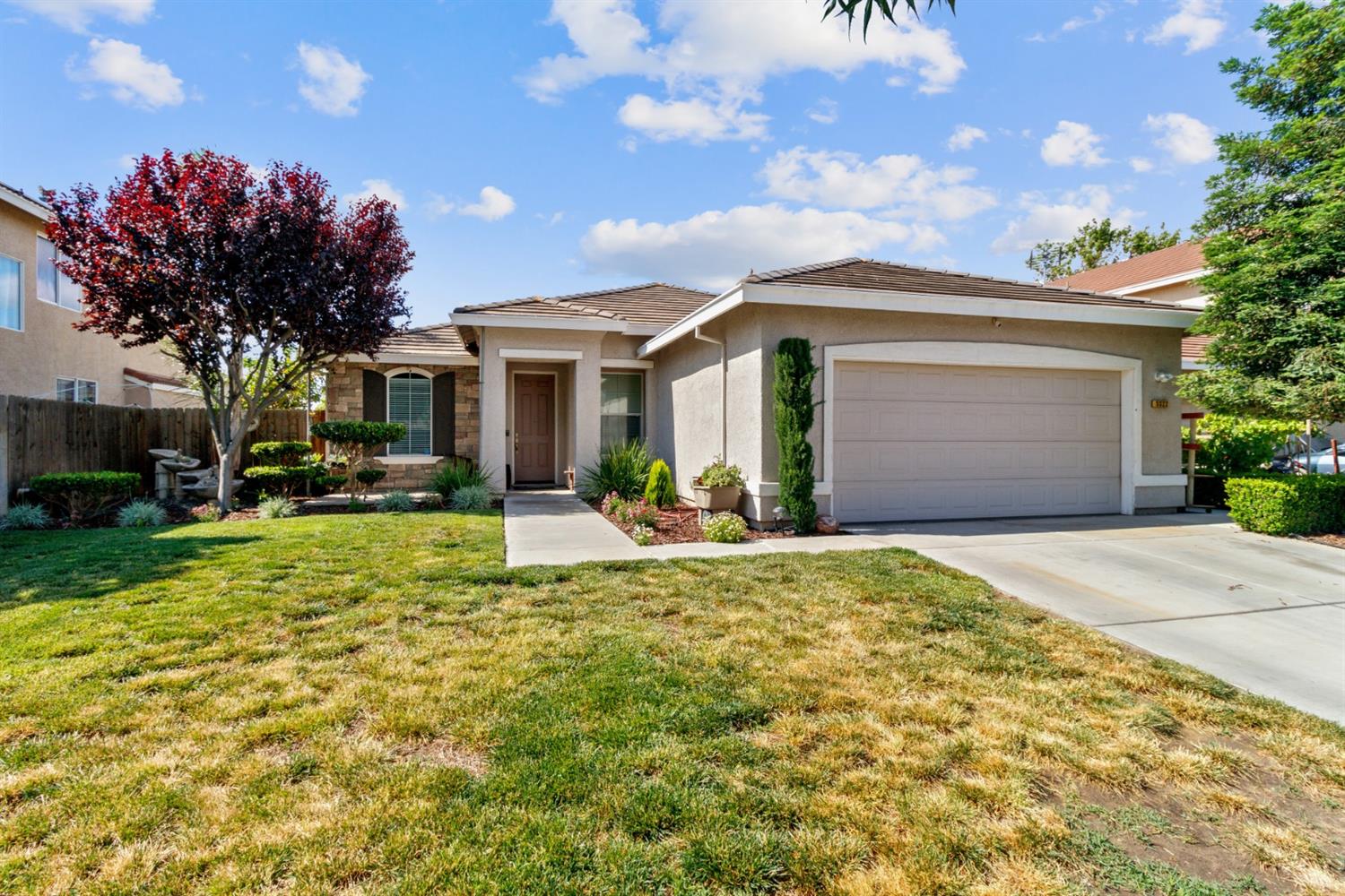 London Properties Fresno Real Estate 5322 E Grove Ave