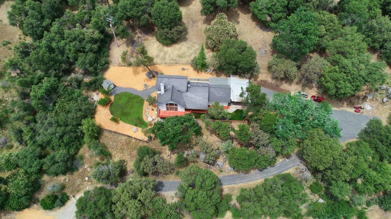 London Properties Ahwahnee Real Estate 59788 Road 601