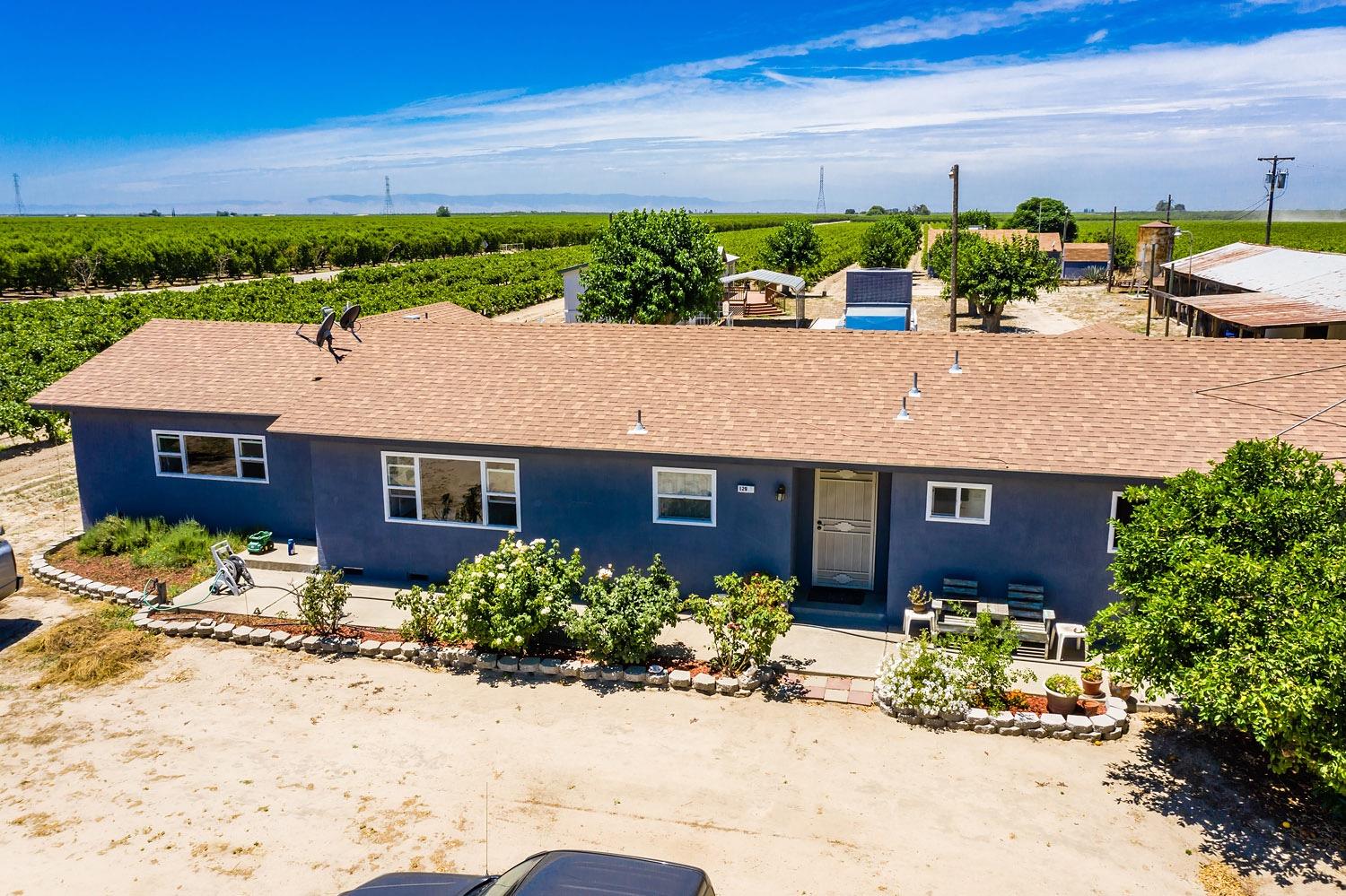 London Properties Caruthers Real Estate 12933 S Cornelia Ave