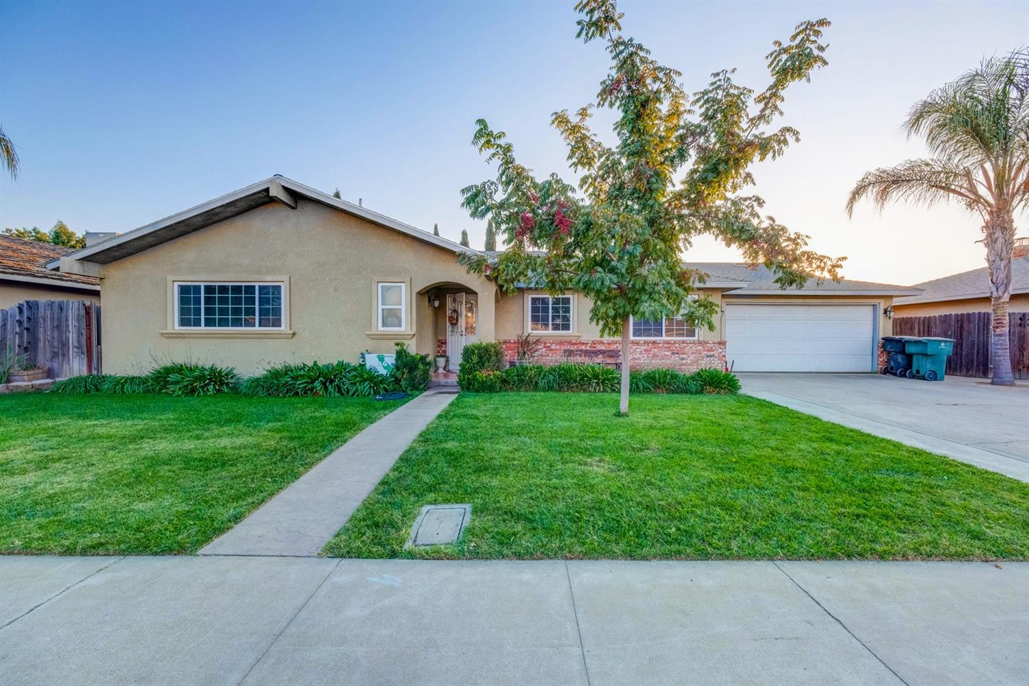 London Properties Chowchilla Real Estate 656 Grant Dr