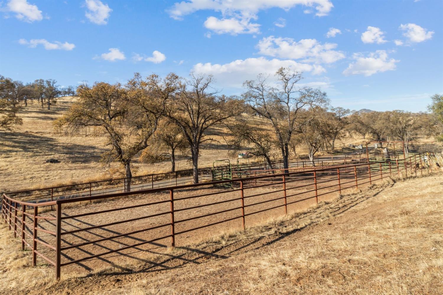 London Properties Catheys Valley Real Estate 5524 Indian Gulch Road