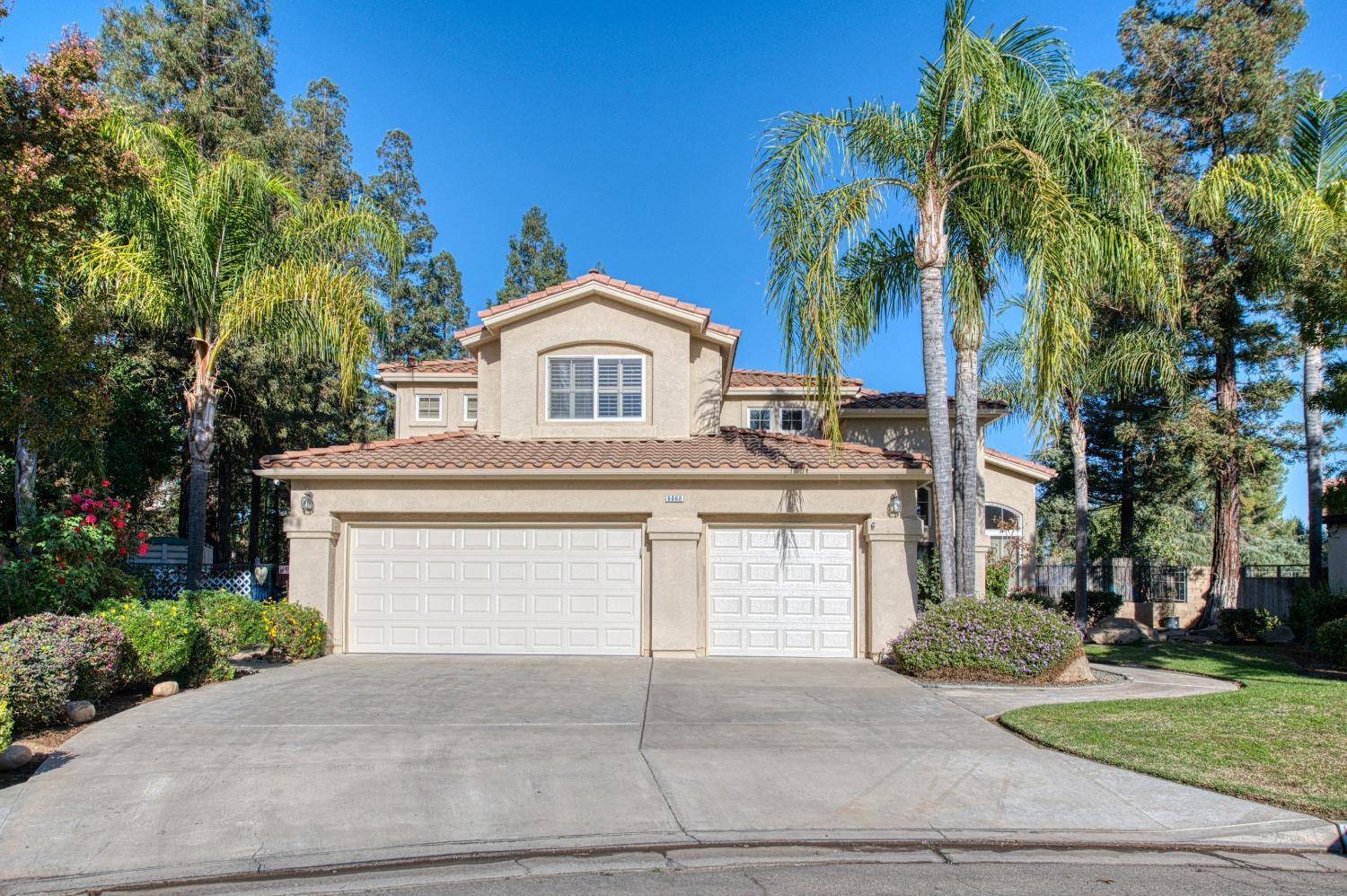 6068 W Alluvial Ave, Fresno, CA 93722