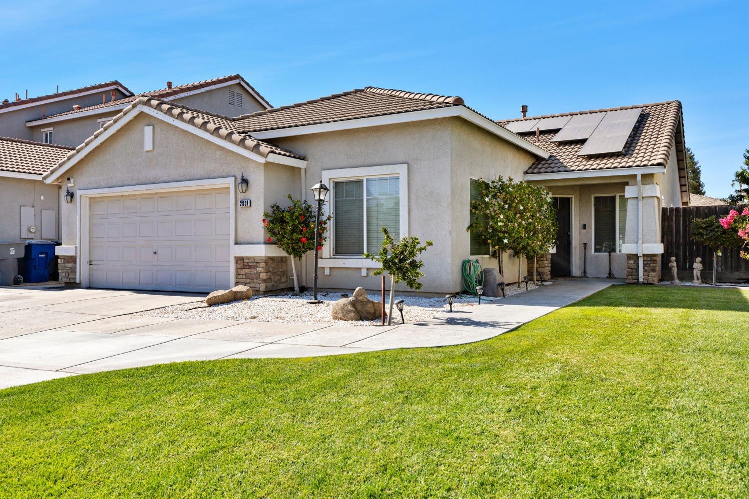 London Properties Madera Real Estate 2831 Pear Tree Dr