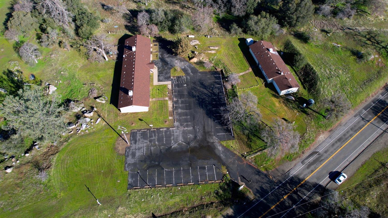 28549 Auberry Rd, Clovis, CA 93619