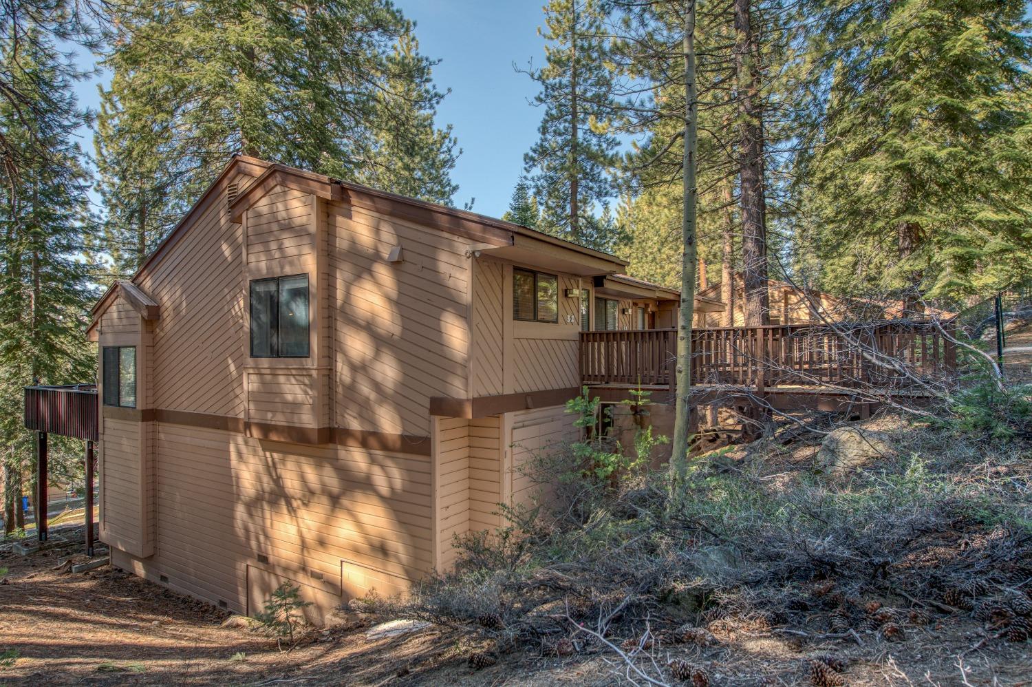 62792 Sunny Vista Ln #32, Lakeshore, CA 93634