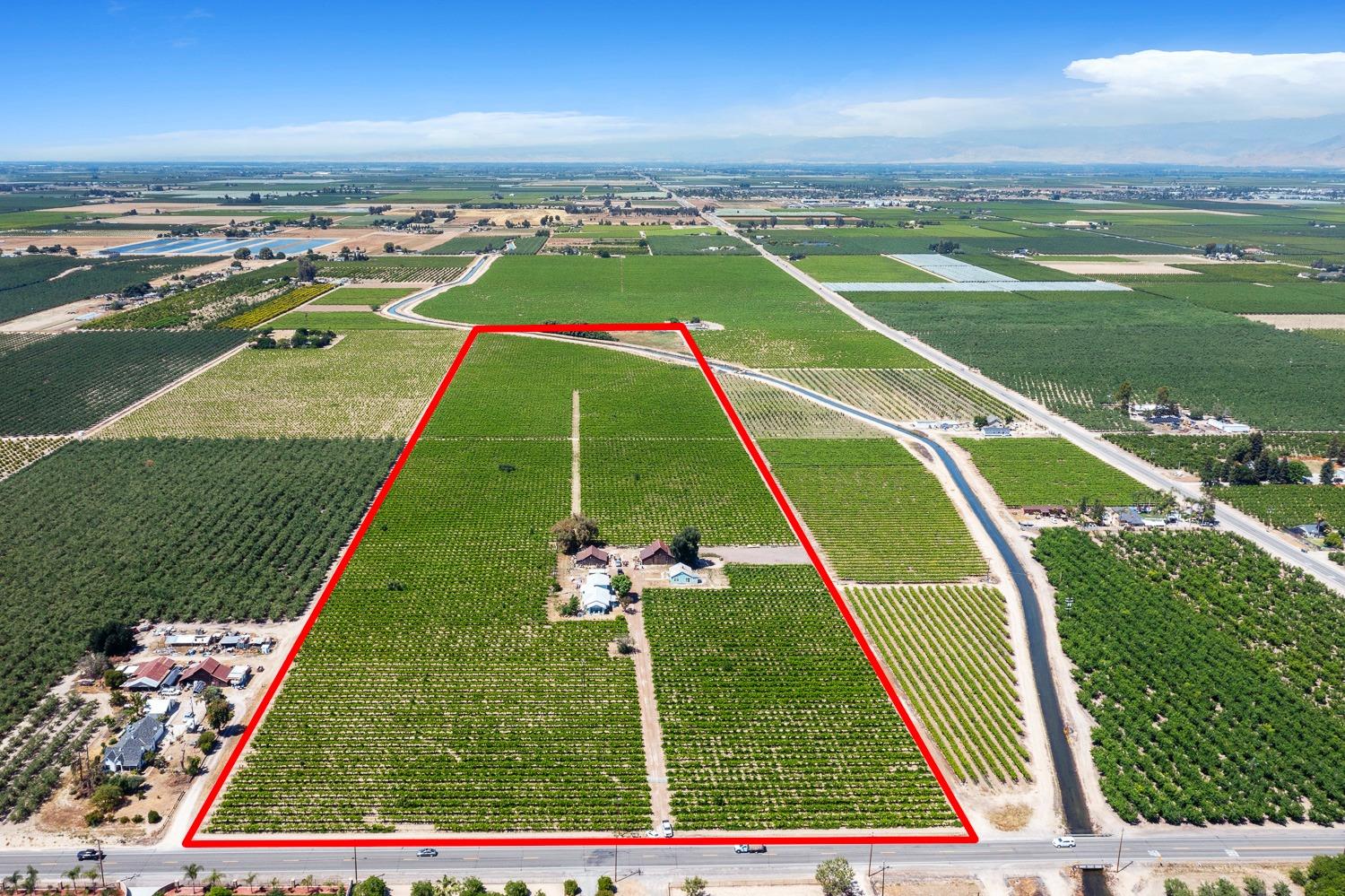 12796 E Rose Ave, Selma, CA 93662