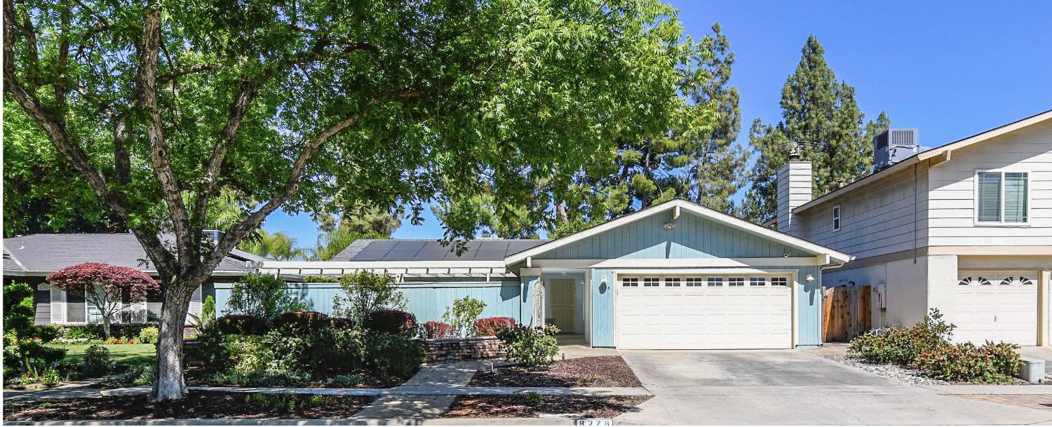 8278 N Calaveras St, Fresno, CA 93711