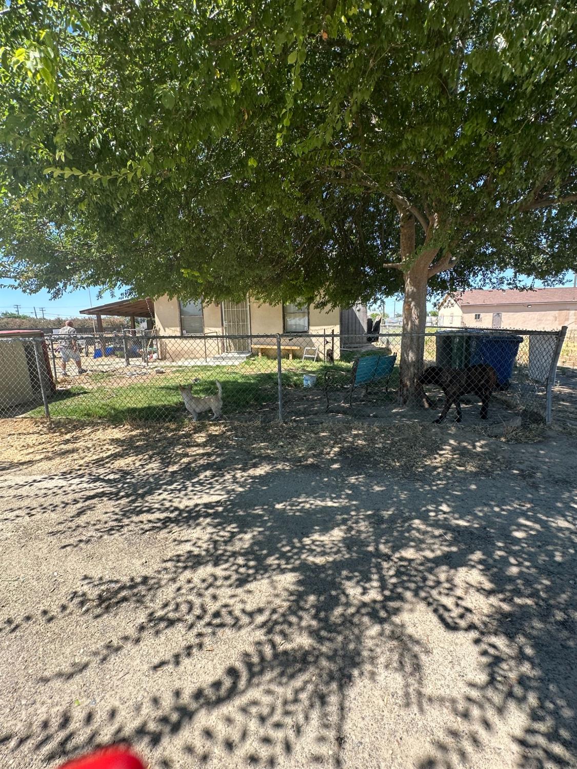 2217 W Tahoe Ave, Caruthers, CA 93609