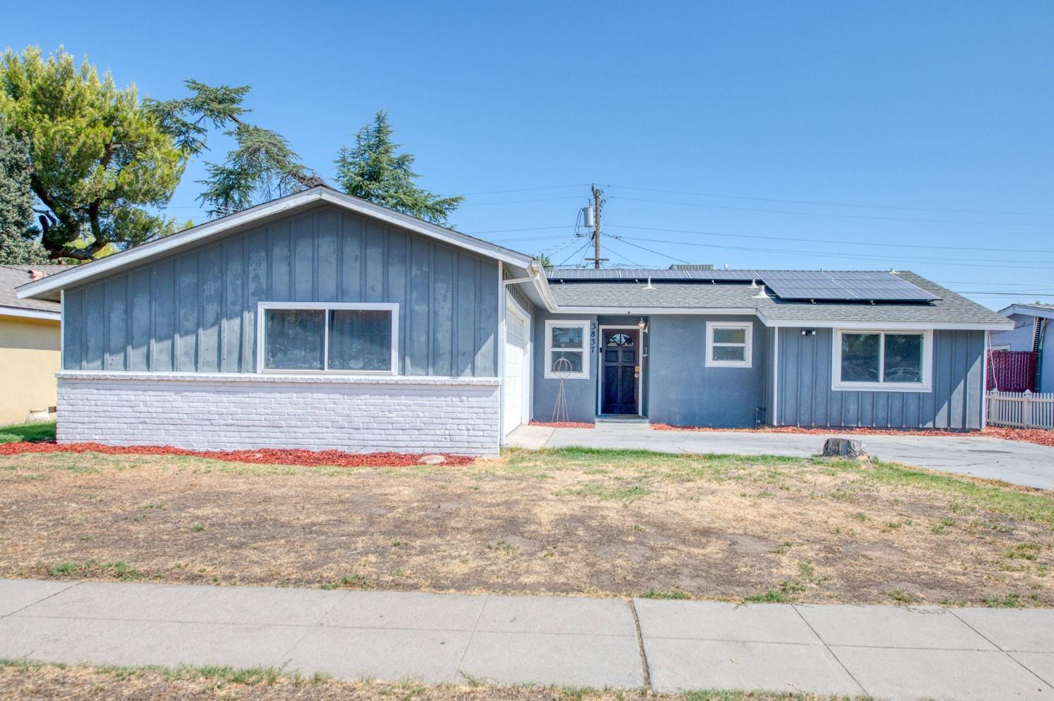 3837 E Swift Ave, Fresno, CA 93726