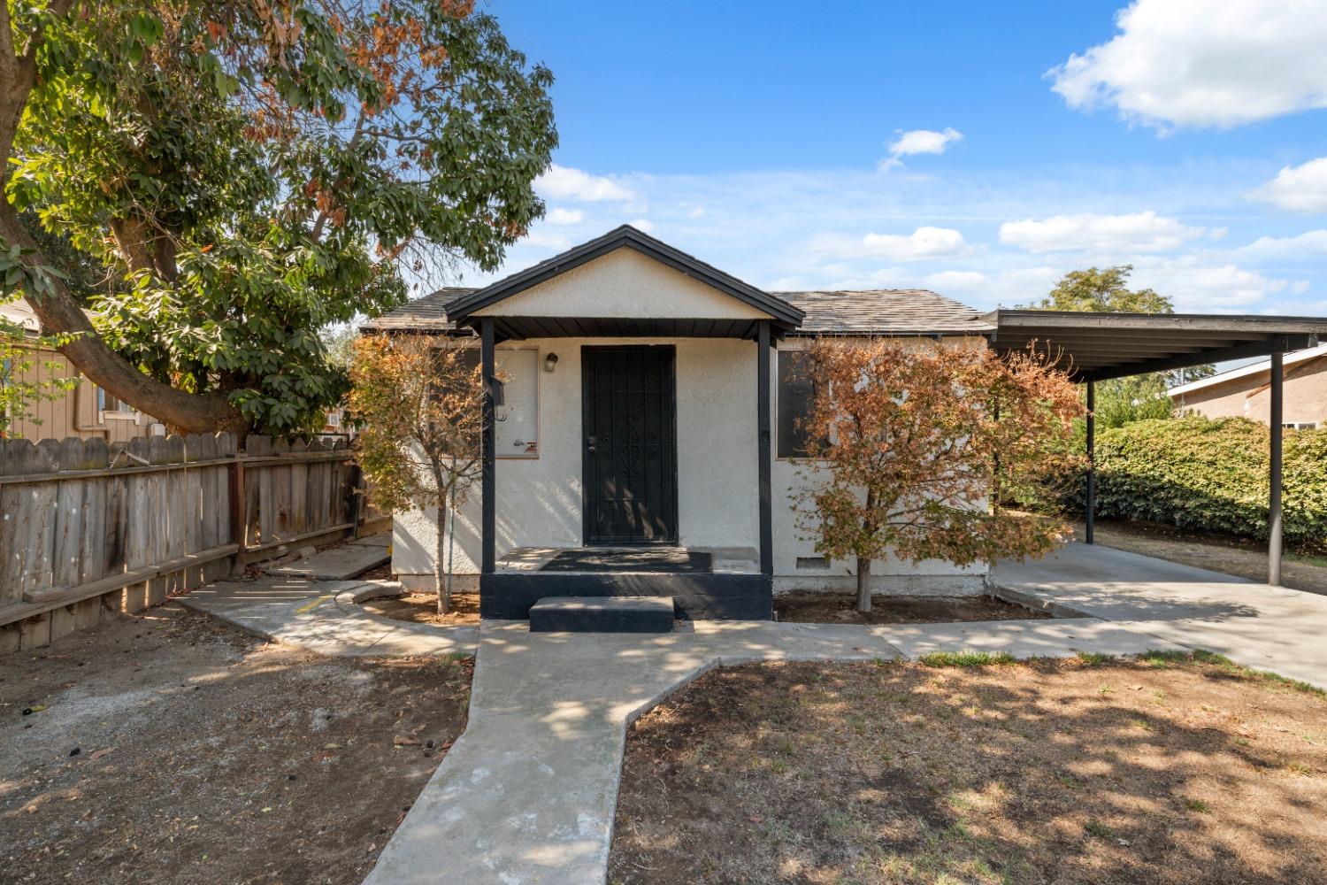 2474 S 11th, Fresno, CA 93735