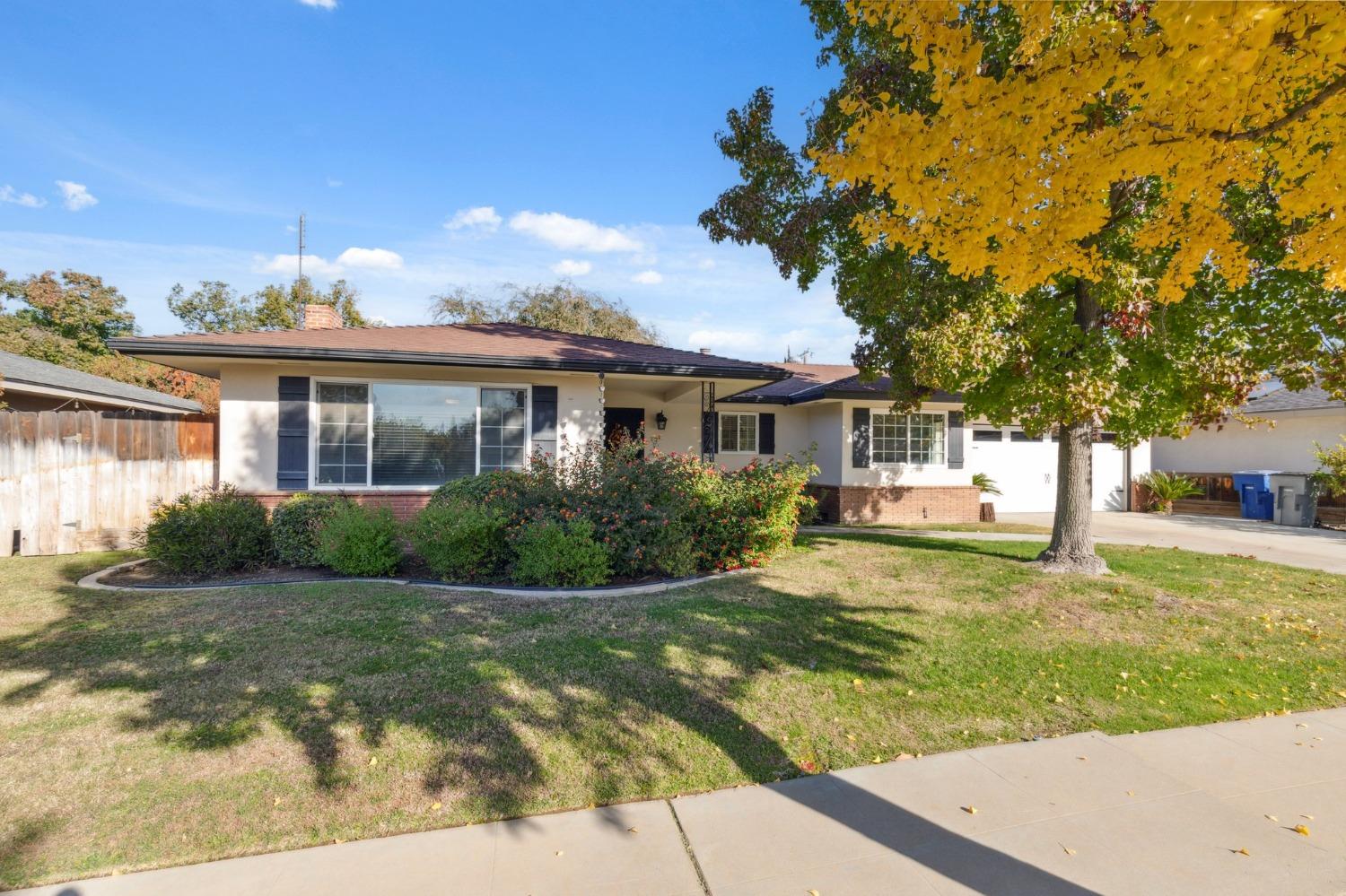 602 W Santa Ana, Fresno, CA 93705