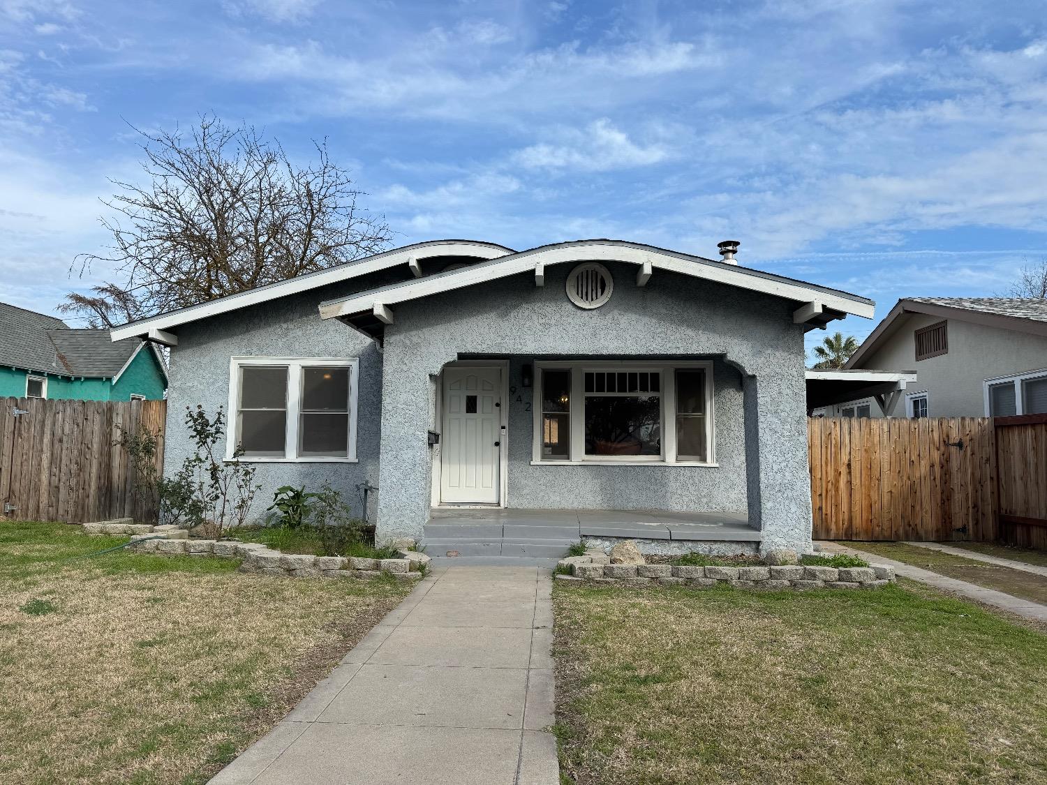 942 N Adoline Ave, Fresno, CA 93728