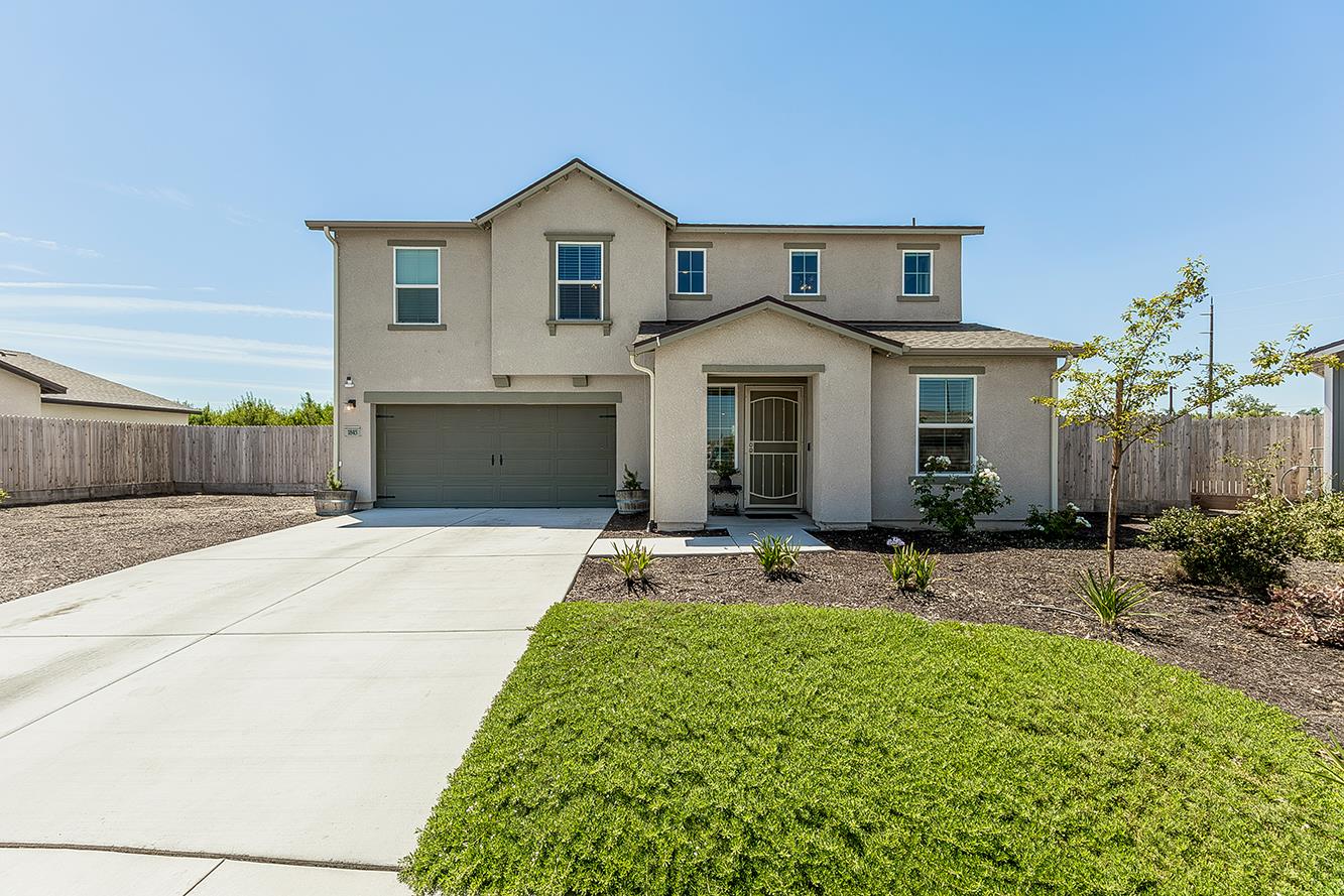 1845 George Ave, Sanger, CA 93657