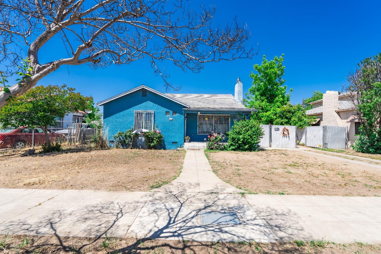 4241 E Butler Ave, Fresno, CA 93702