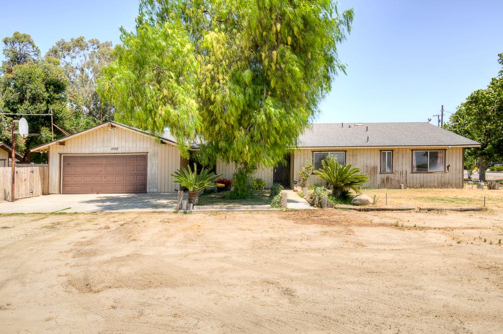 2100 E Linden Ave, Fresno, CA 93725