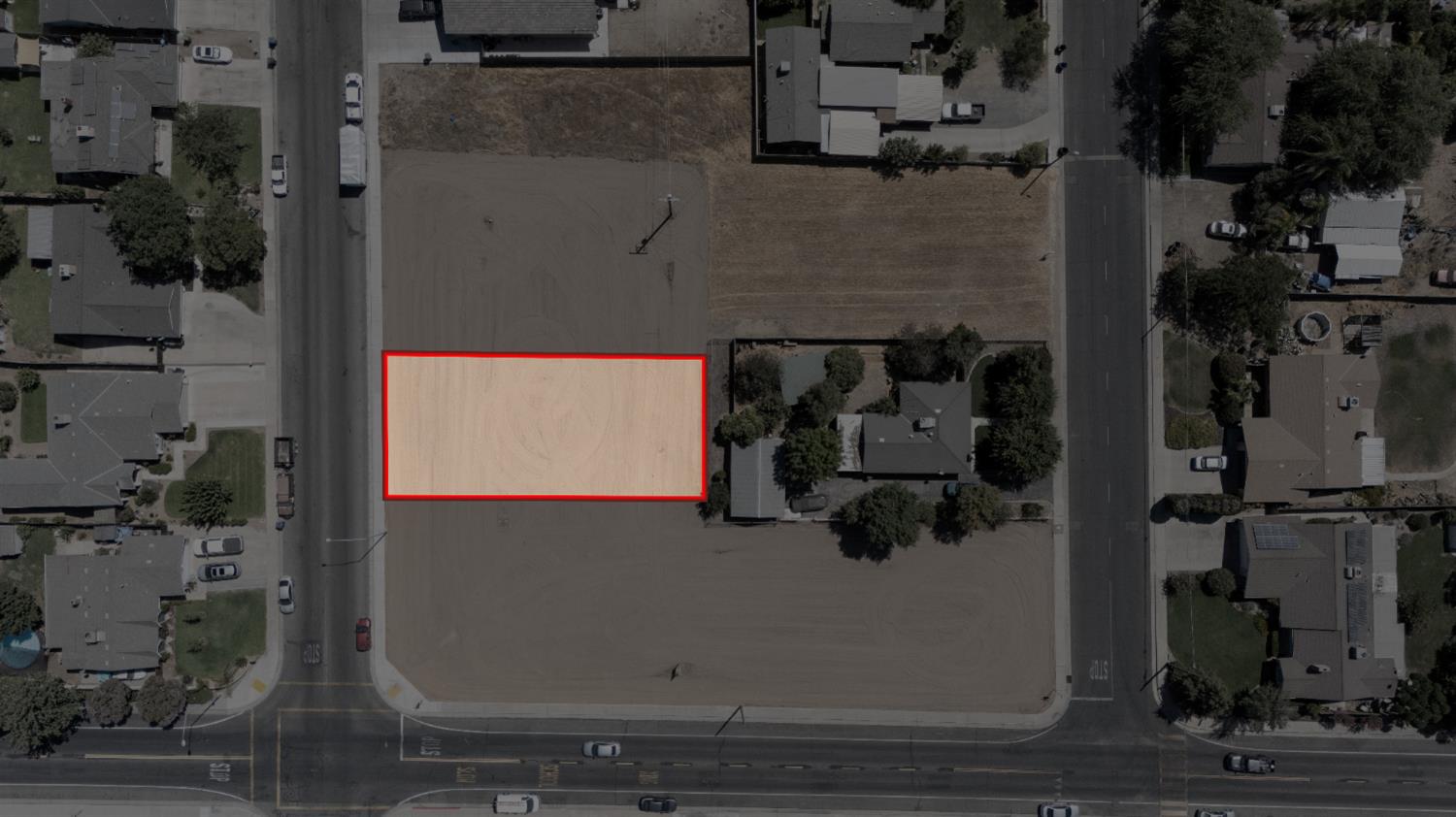 835 N Hayes, Dinuba, CA 93618