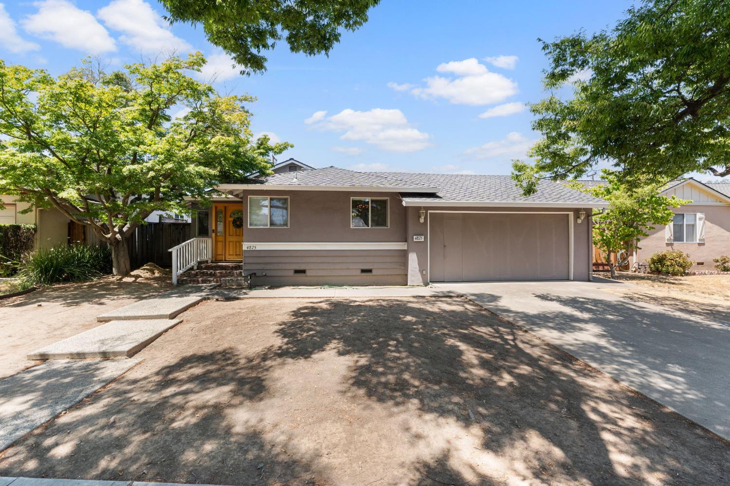 4875 Kinghurst Dr, San Jose, CA 95124