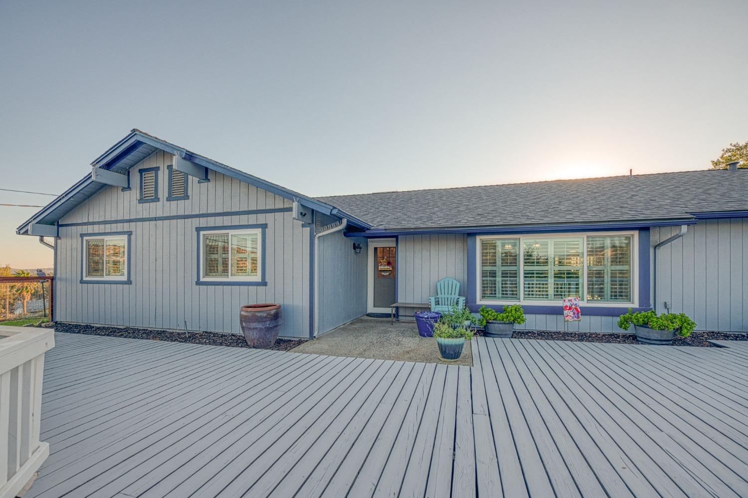 30782 Titan Dr, Coarsegold, CA 93614