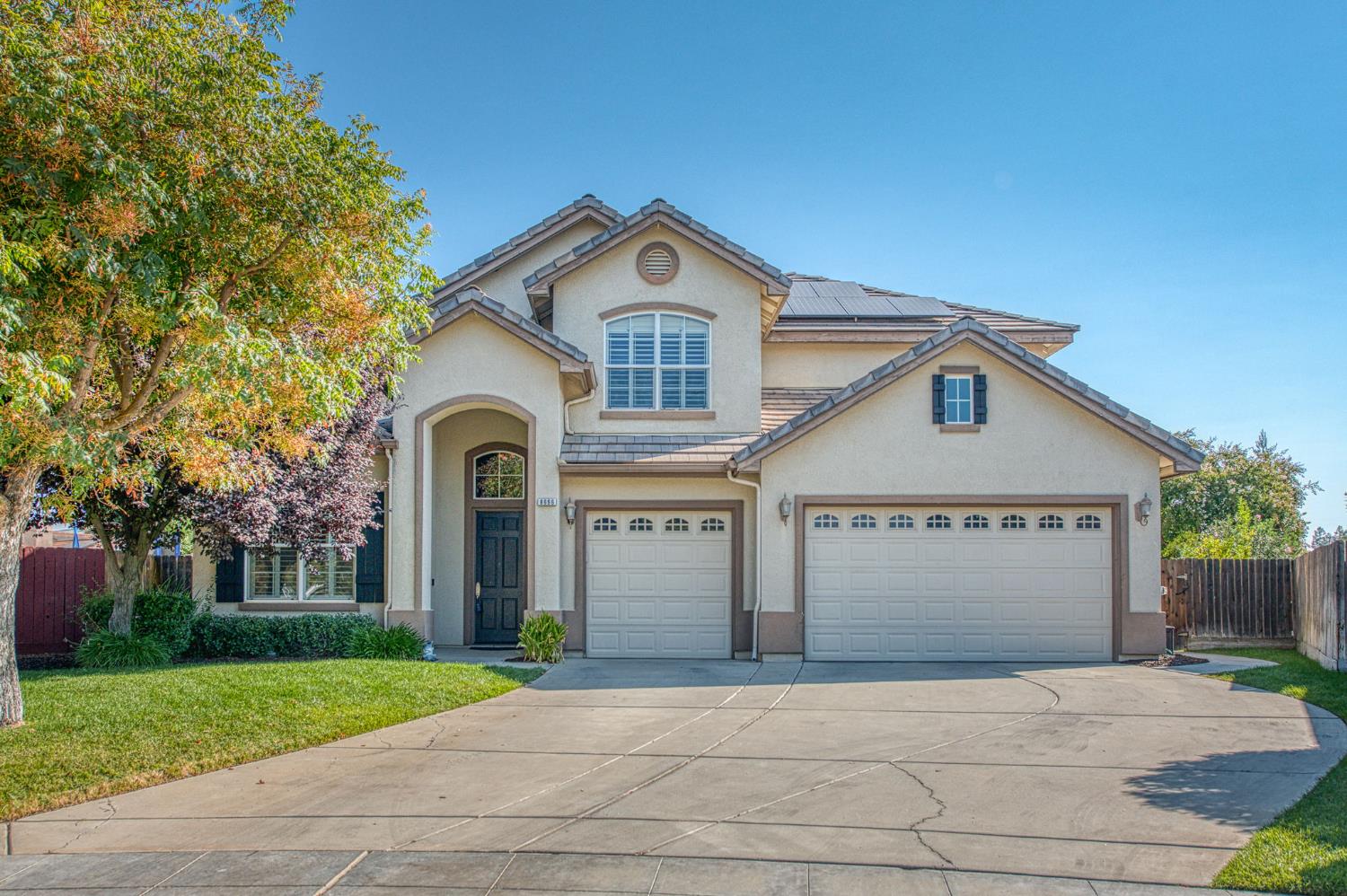 8696 N Meridian Ave, Fresno, CA 93720