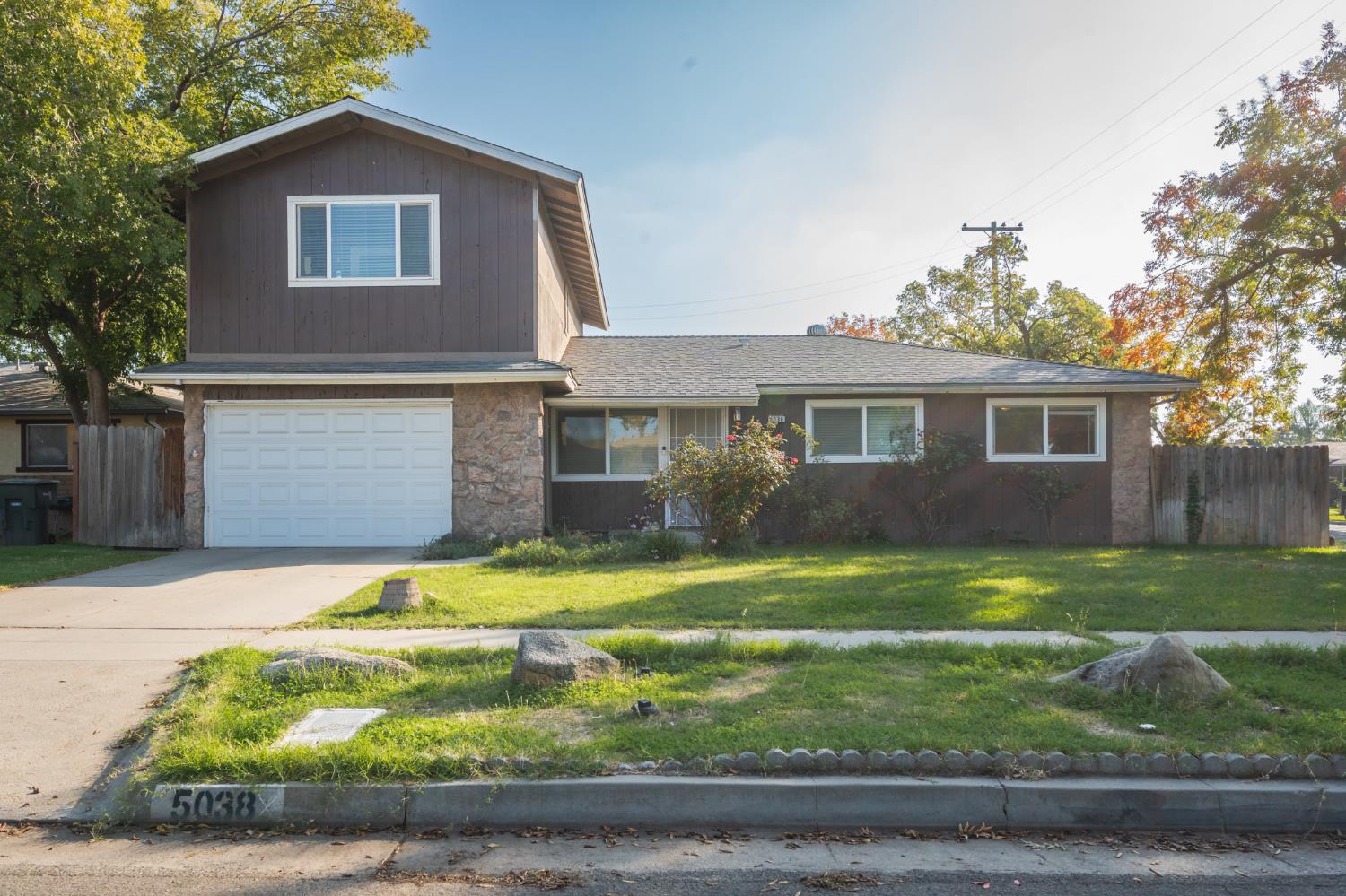 5038 E Weathermaker, Fresno, CA 93727