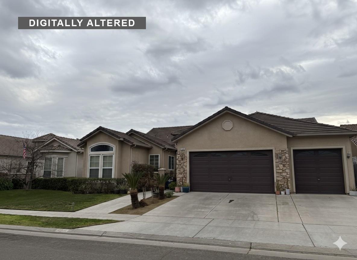 7163 W Oswego Ave, Fresno, CA 93723