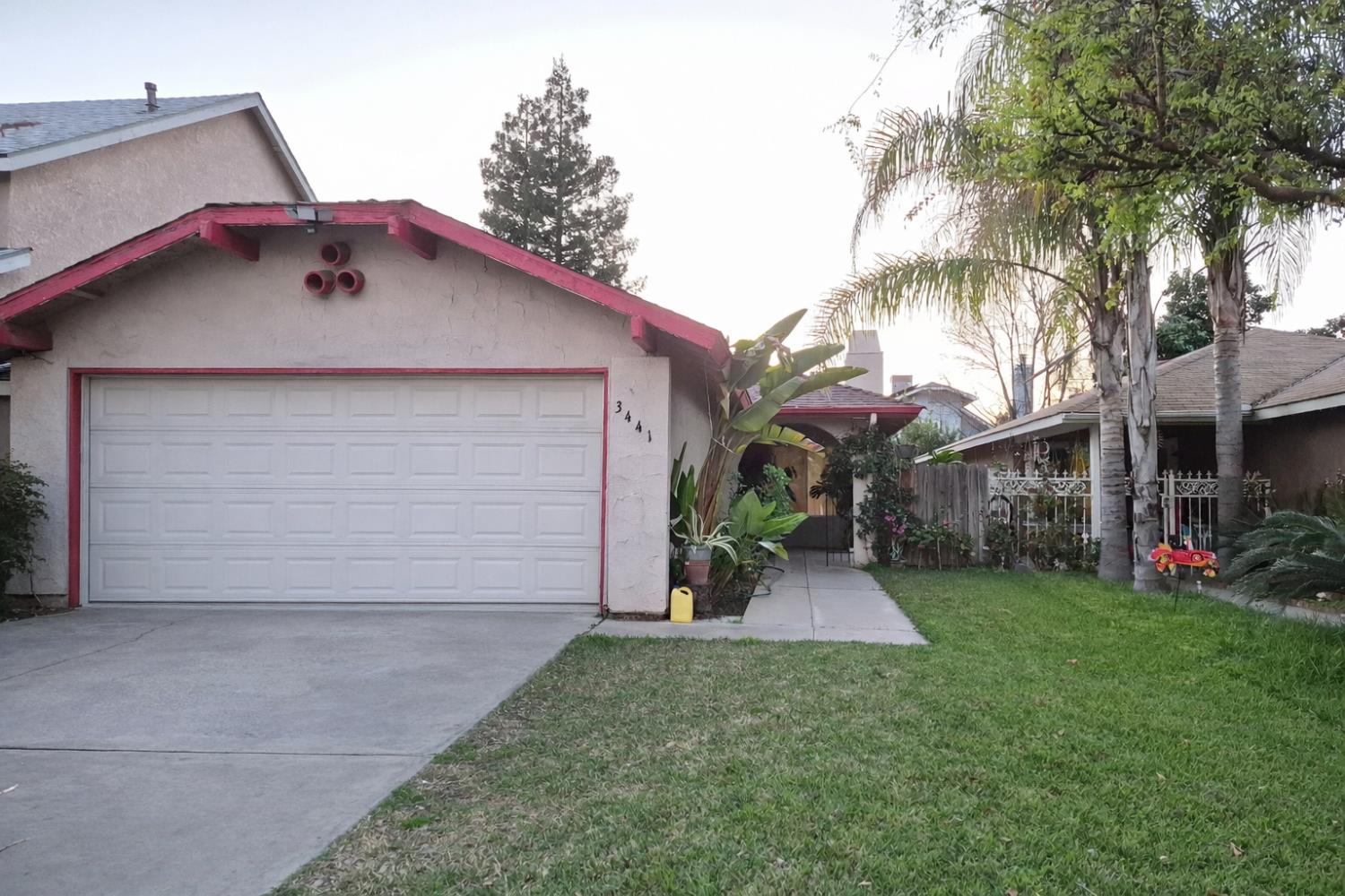 3441 Mitchell Ave, Selma, CA 93662