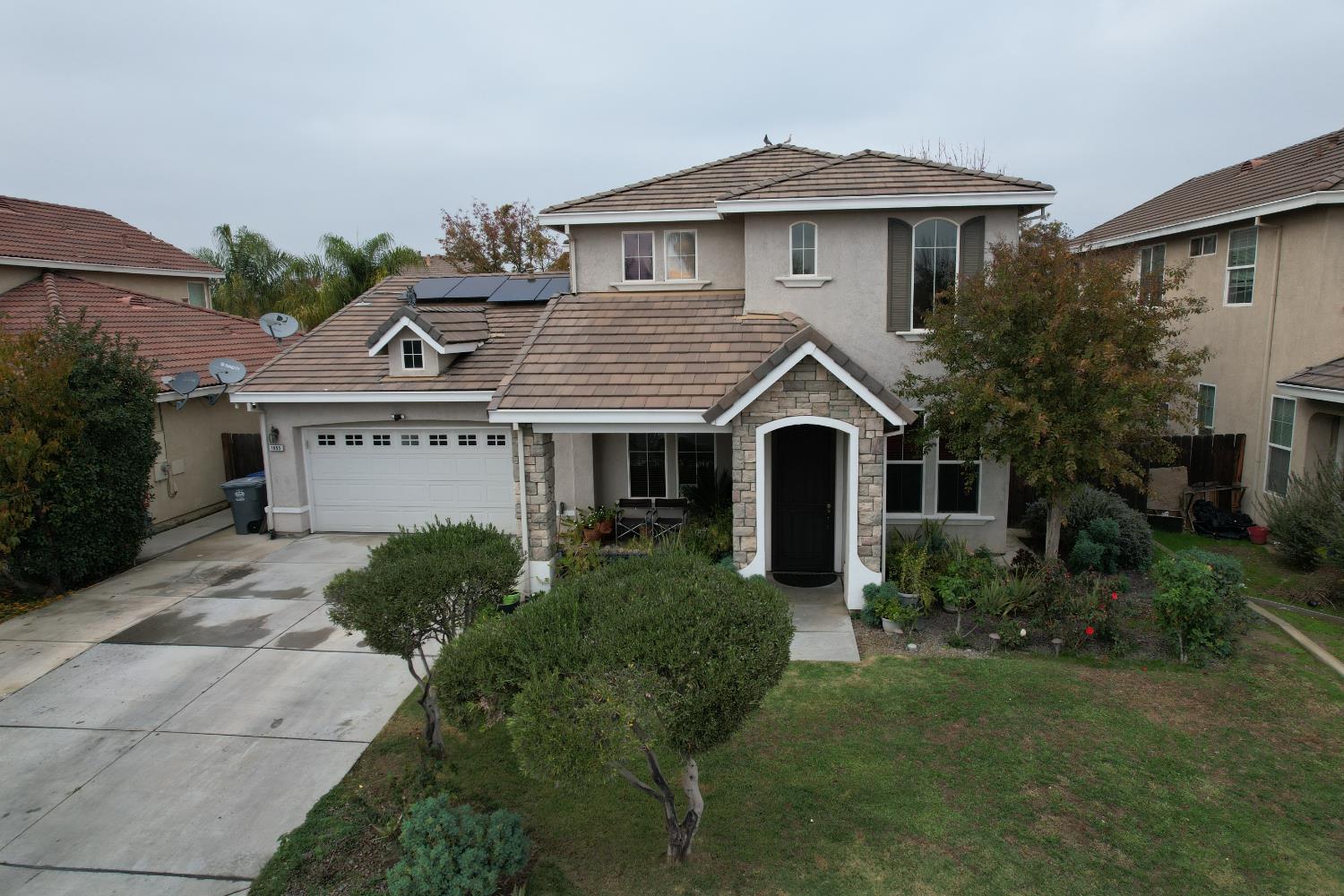 1055 San Jose Ave, Madera, CA 93637
