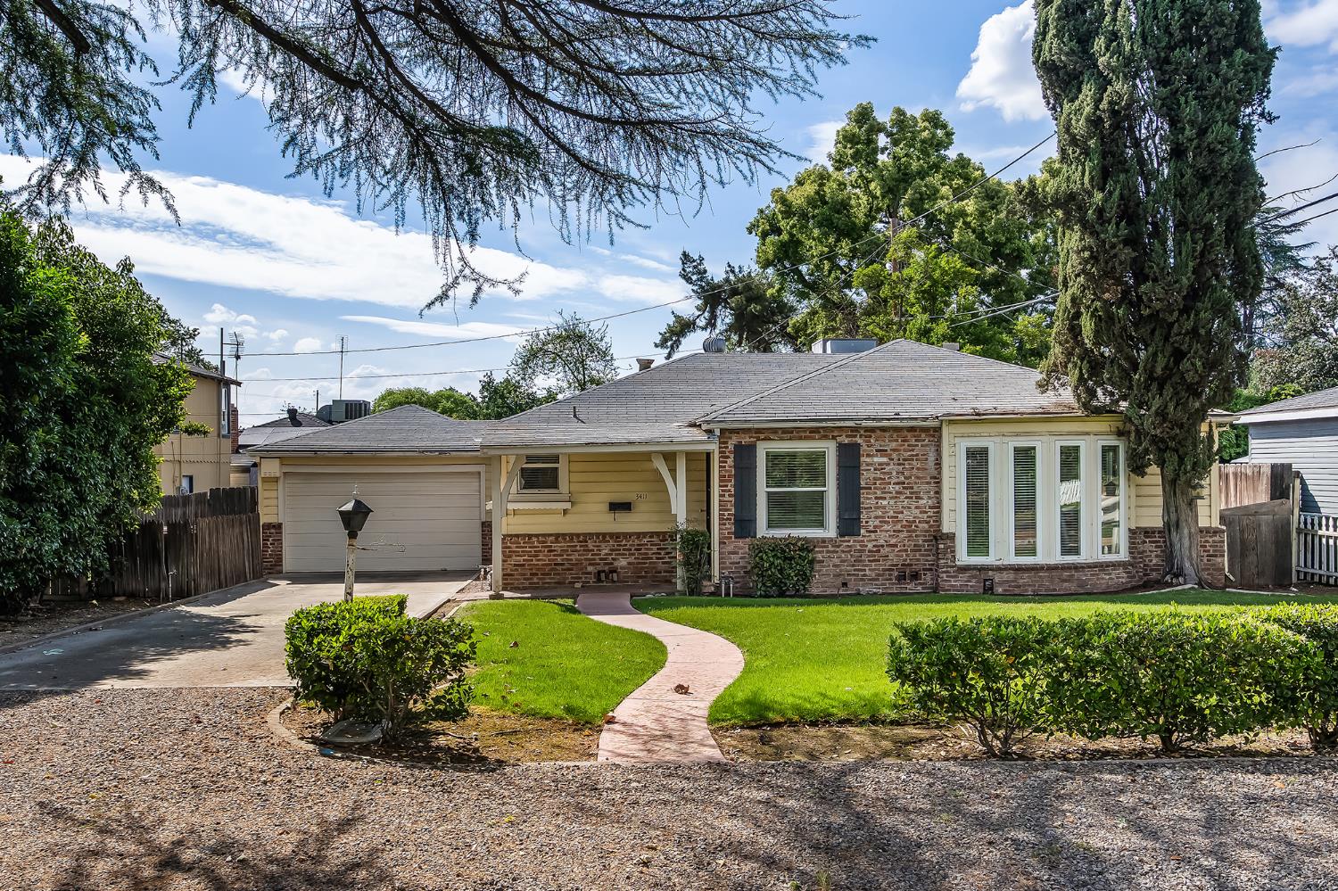 3411 N Wishon Ave, Fresno, CA 93704