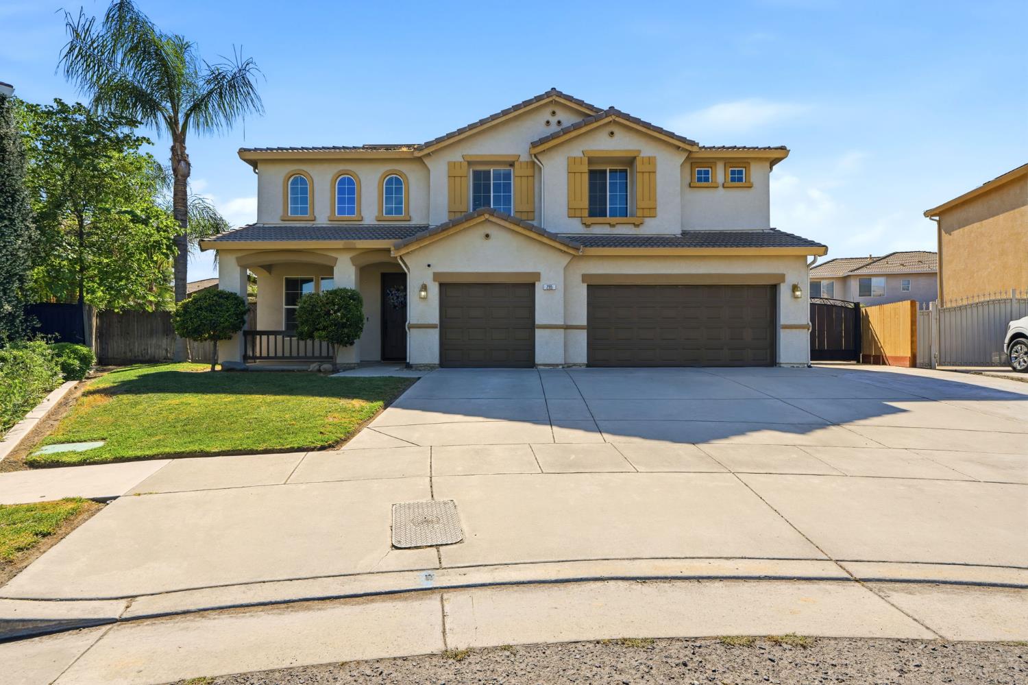 295 Johnson, Tulare, CA 93274