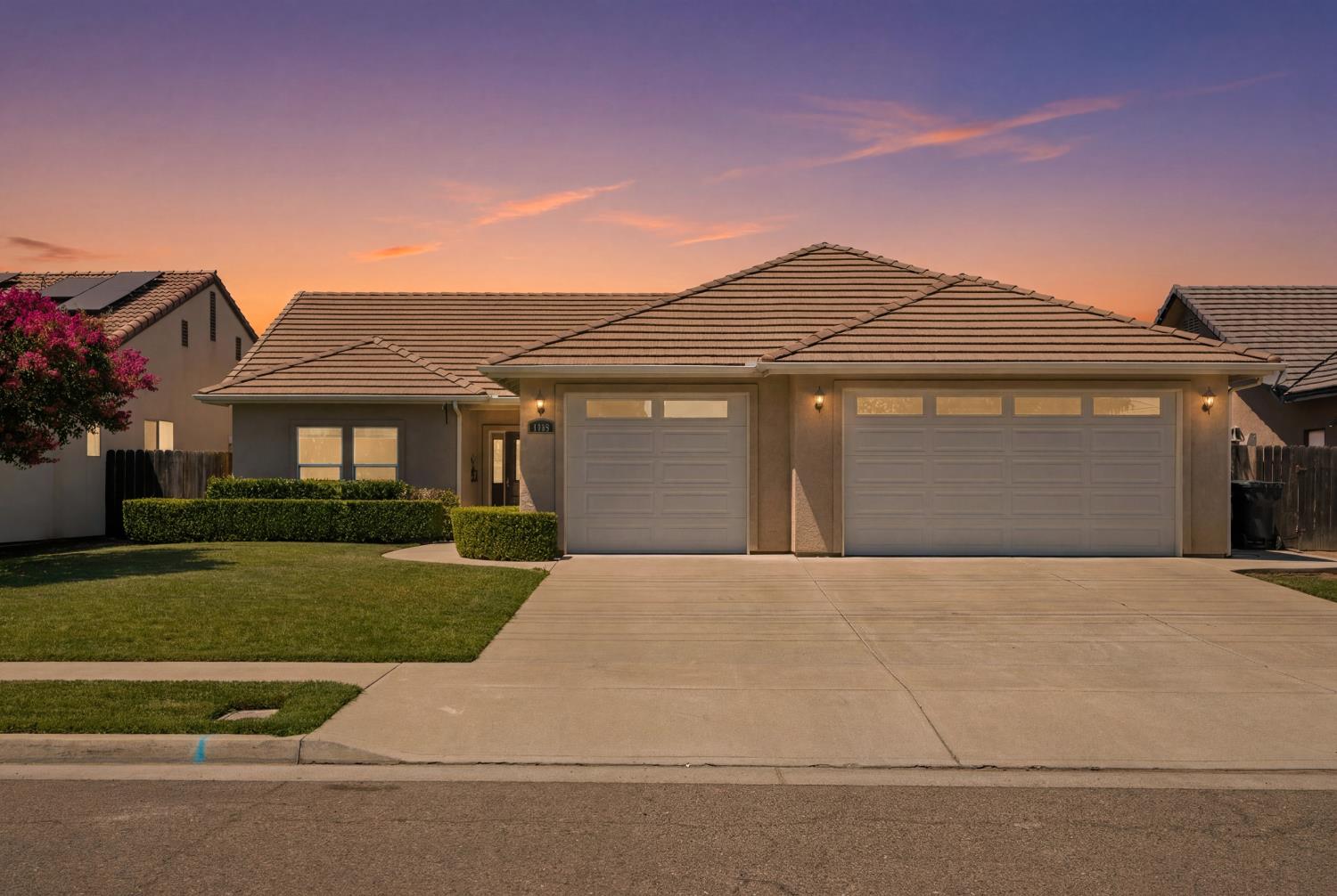 1980 Academy Ave, Tulare, CA 93274