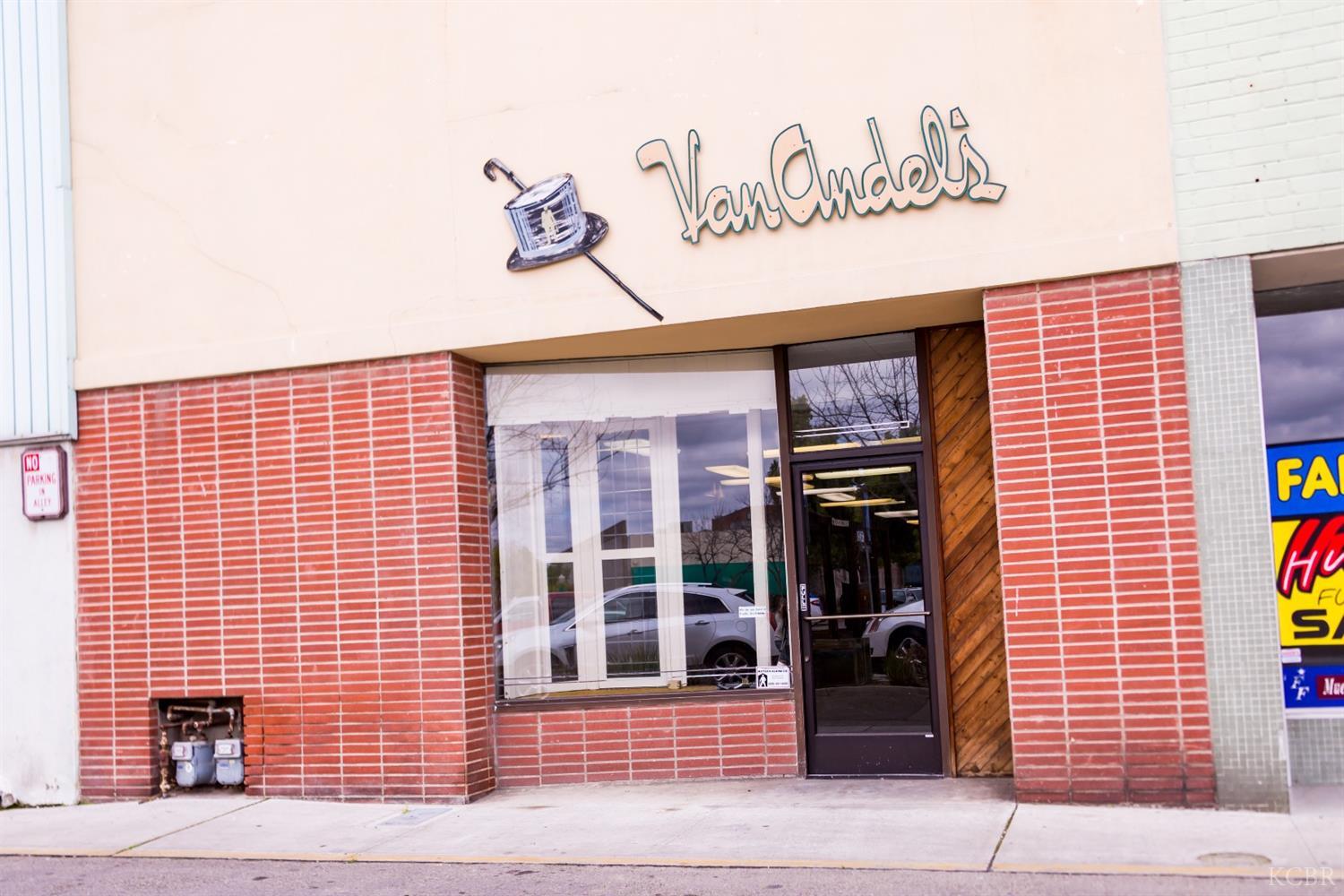 London Properties Hanford Real Estate 210 W 7th St