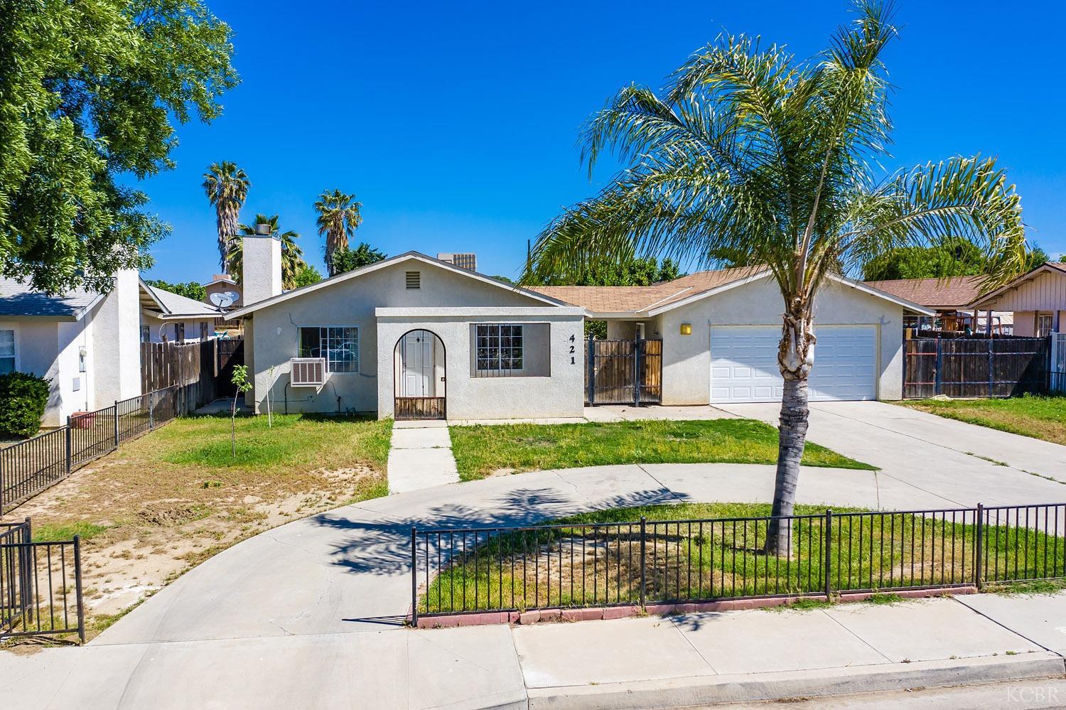 London Properties Avenal Real Estate 421 W San Joaquin St