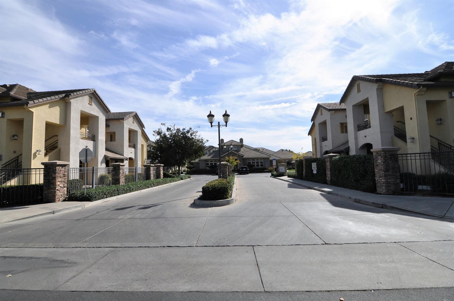 London Properties Turlock Real Estate 1360 Shady Ln 422