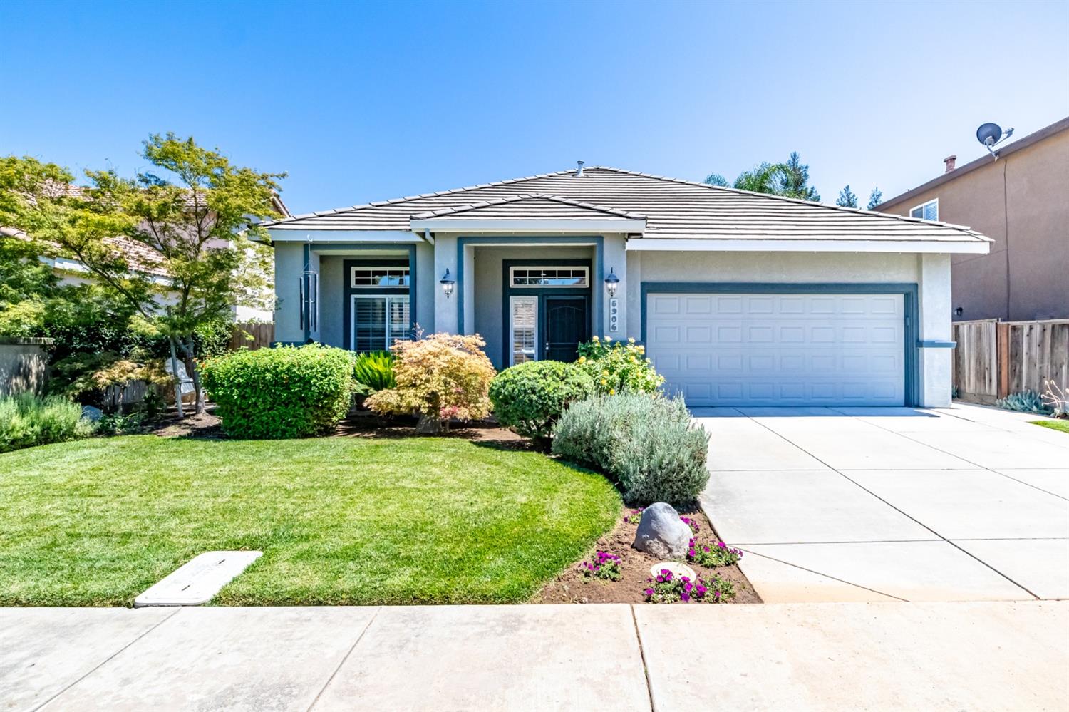 London Properties Riverbank Real Estate 5906 Hull