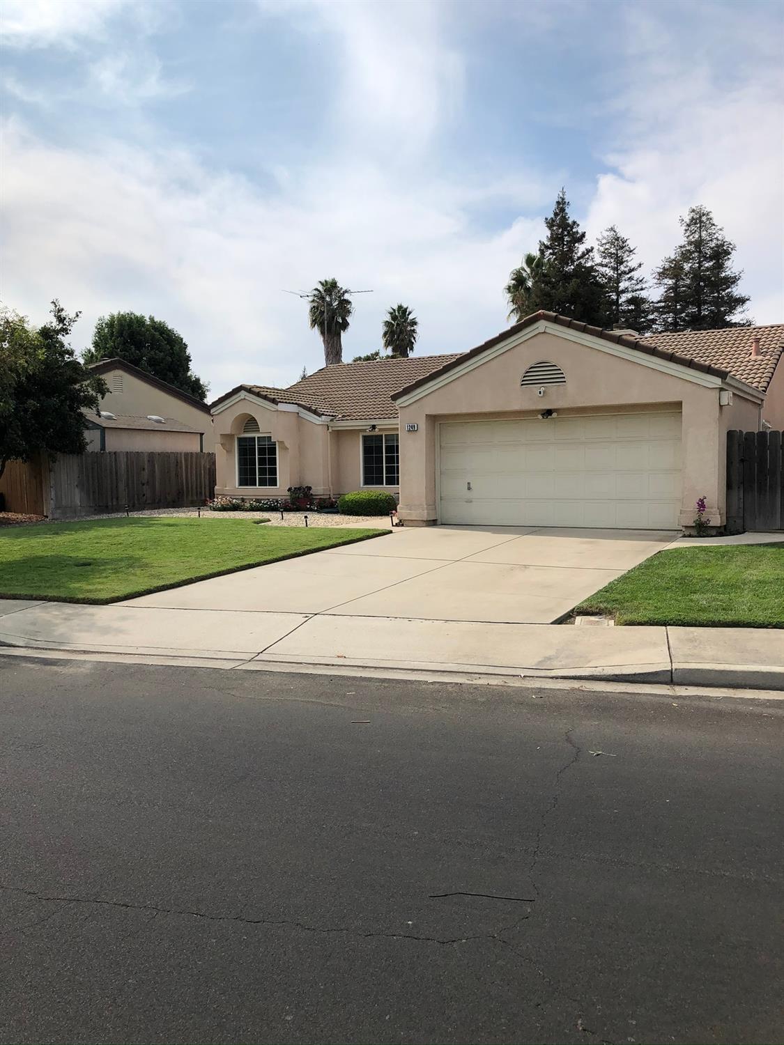 London Properties Turlock Real Estate 1249 Joett Dr