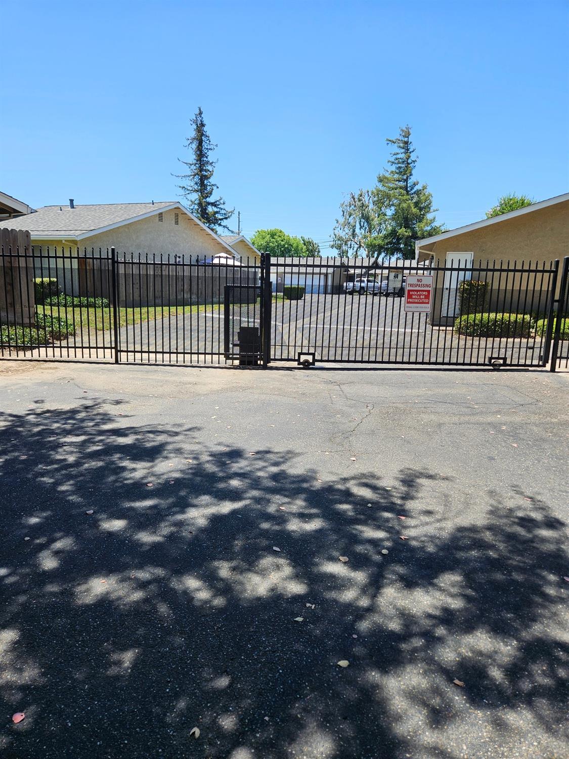 4000 Fara Biundo Dr #37, Modesto, CA 95355