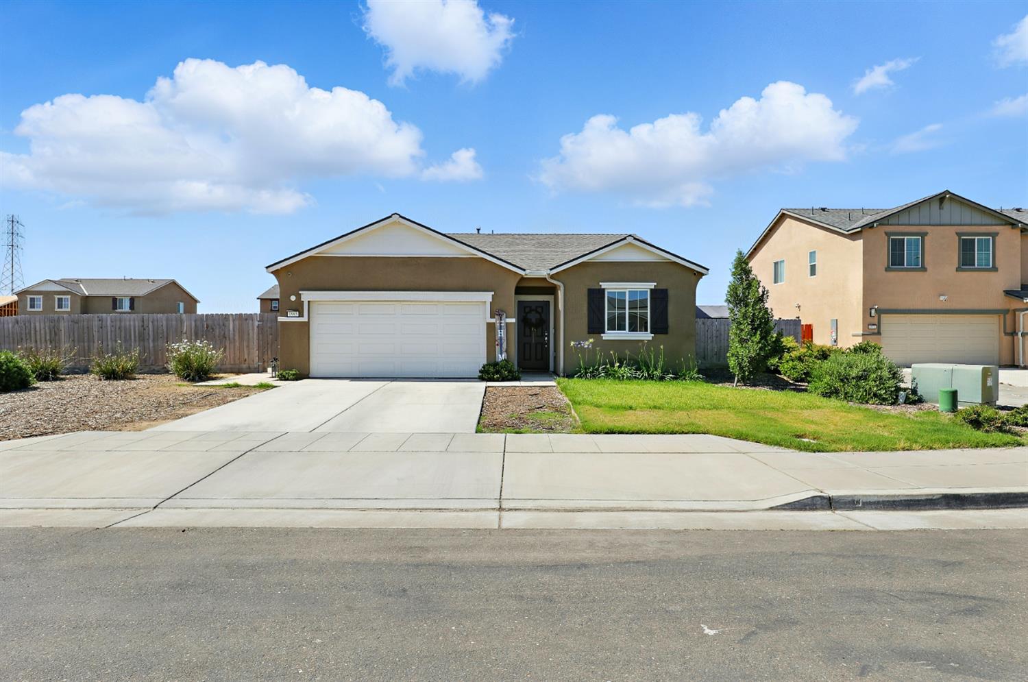 1985 Alma Ct, Chowchilla, CA 93610